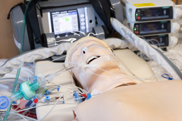 Puppe Notfall Medizin Schulung